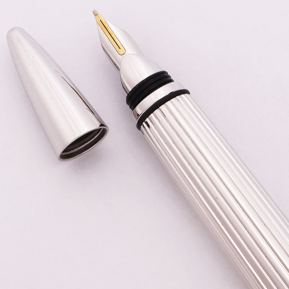 Jorg Hysek Fountain Pen - Unique Design w Leather Sheath, 18k